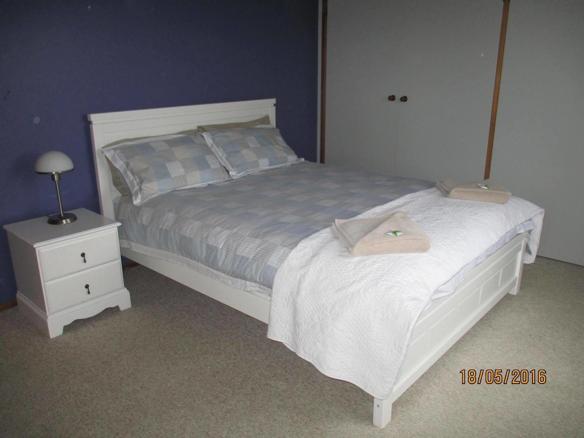 Harbour Lights Holiday Units Меримбула Екстериор снимка